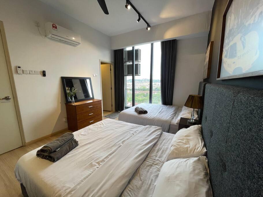 Cube8teen Austin Apartemen